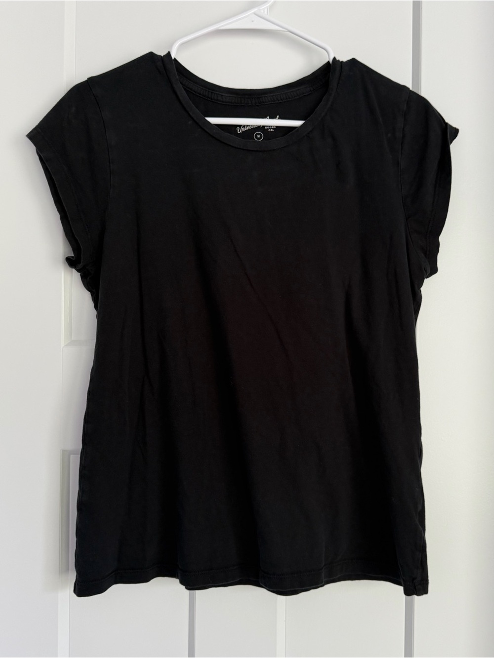 Universal Thread Black Short-Sleeve Crew Tee